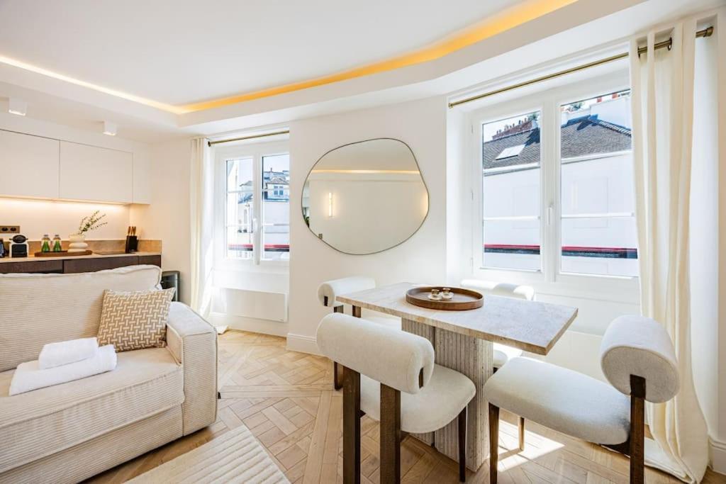 Appartement 1bedroom Sacree Coeur Place Du Tertre Montmartre *